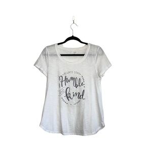 Maurices White & Gray Stay Humble & Kind Graphic Short Sleeve Tee Medium Women’s